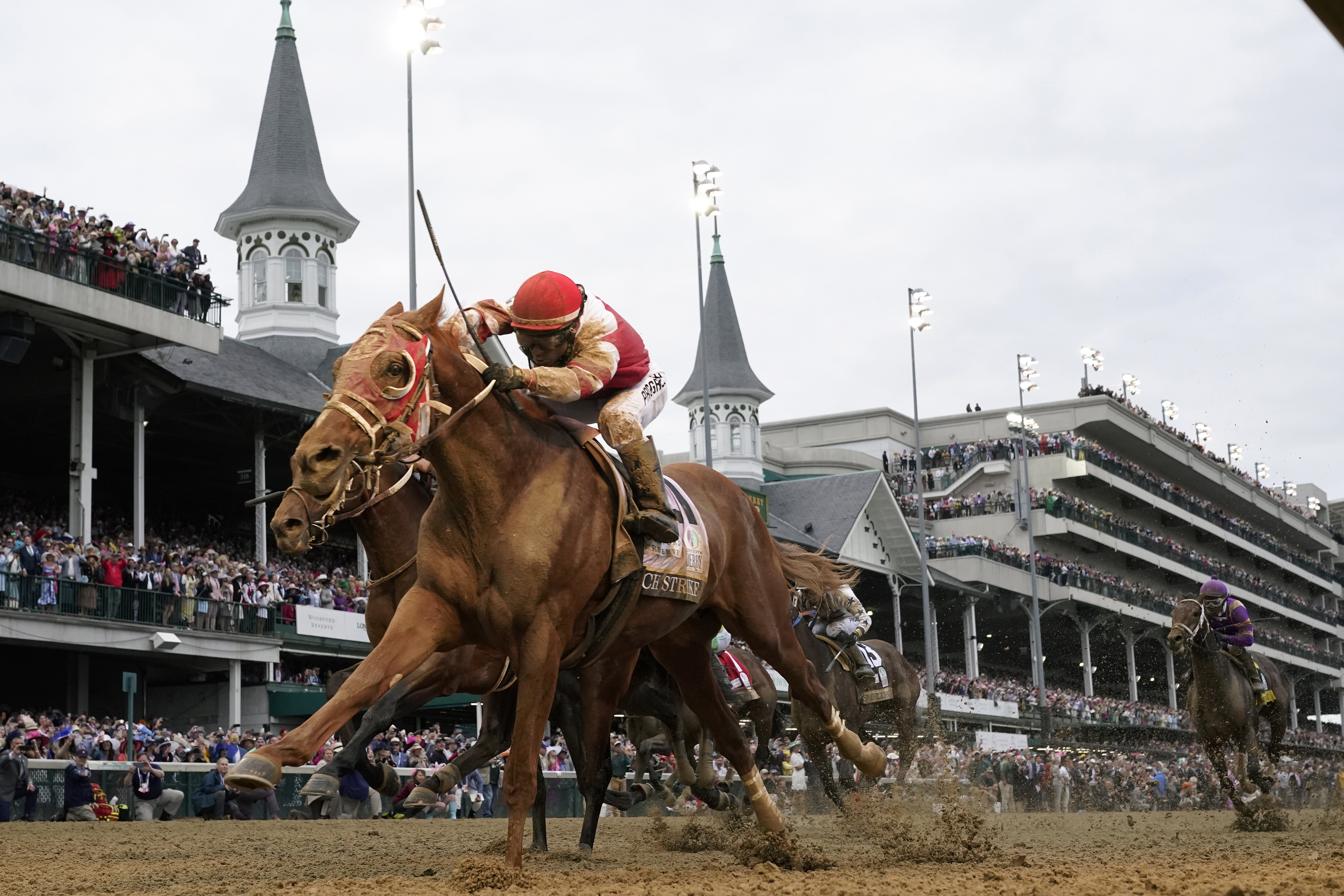 Kentucky Derby runs into more obstacles ahead of big race - Vimarsana News