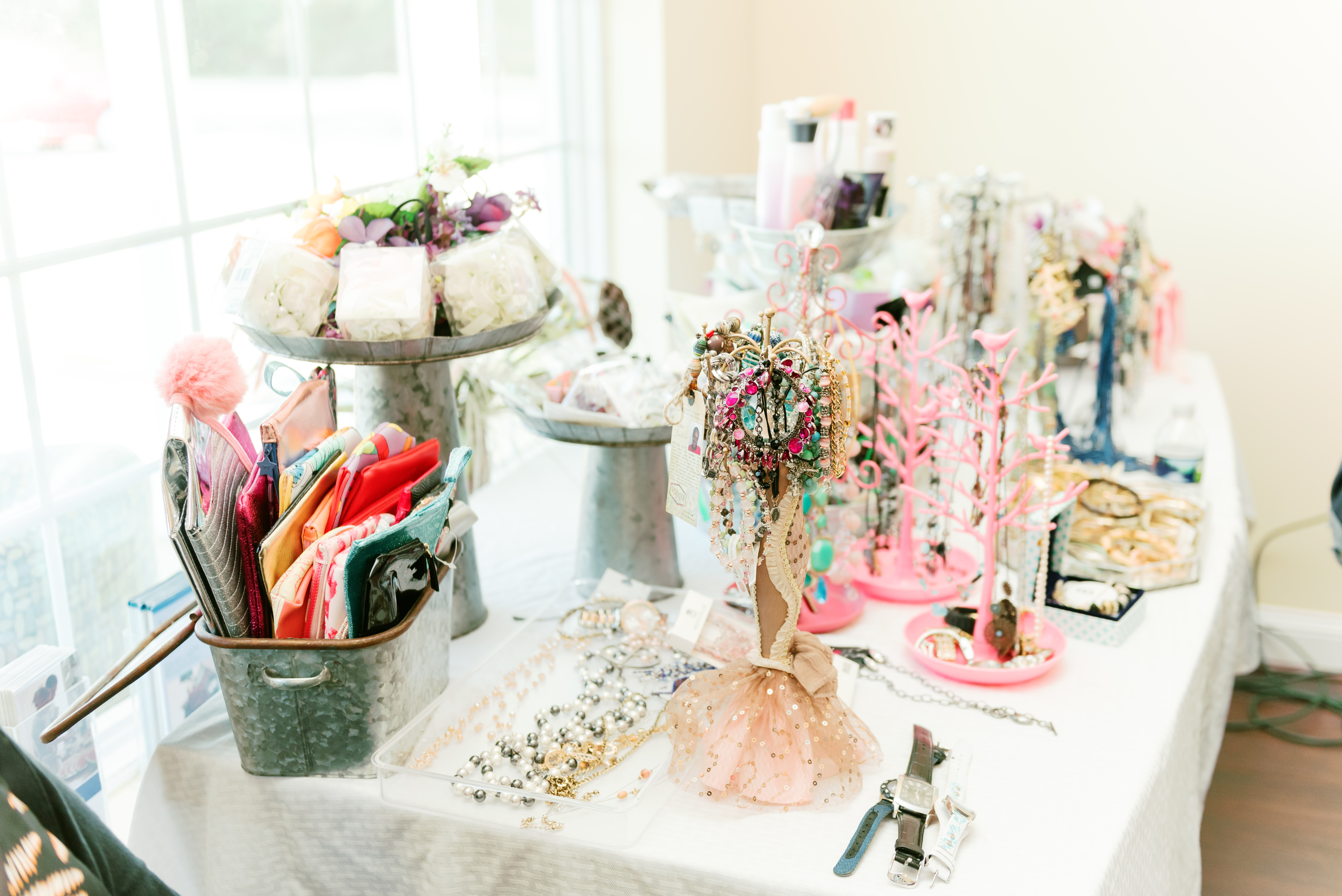 Prom preparation event continues for foster children in Hampton Roads - Vimarsana News