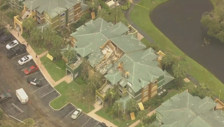 Palm Beach Gardens roads reopen after tornado - Vimarsana News