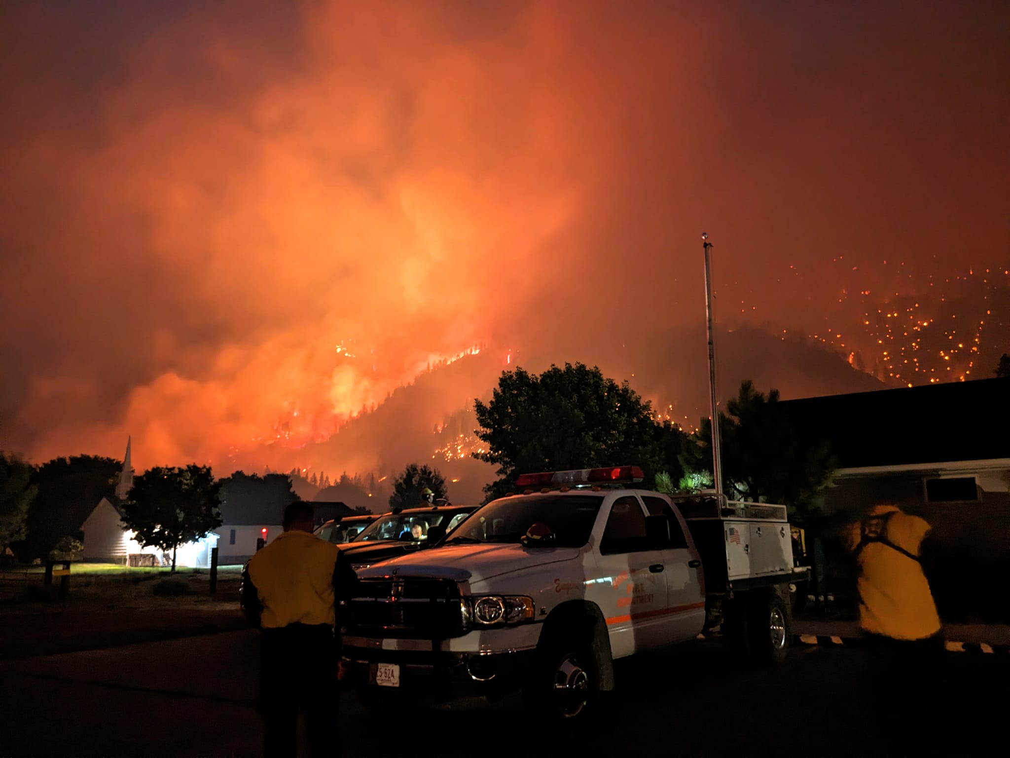 Montana researchers urge towns to focus on wildfire protection - Vimarsana News