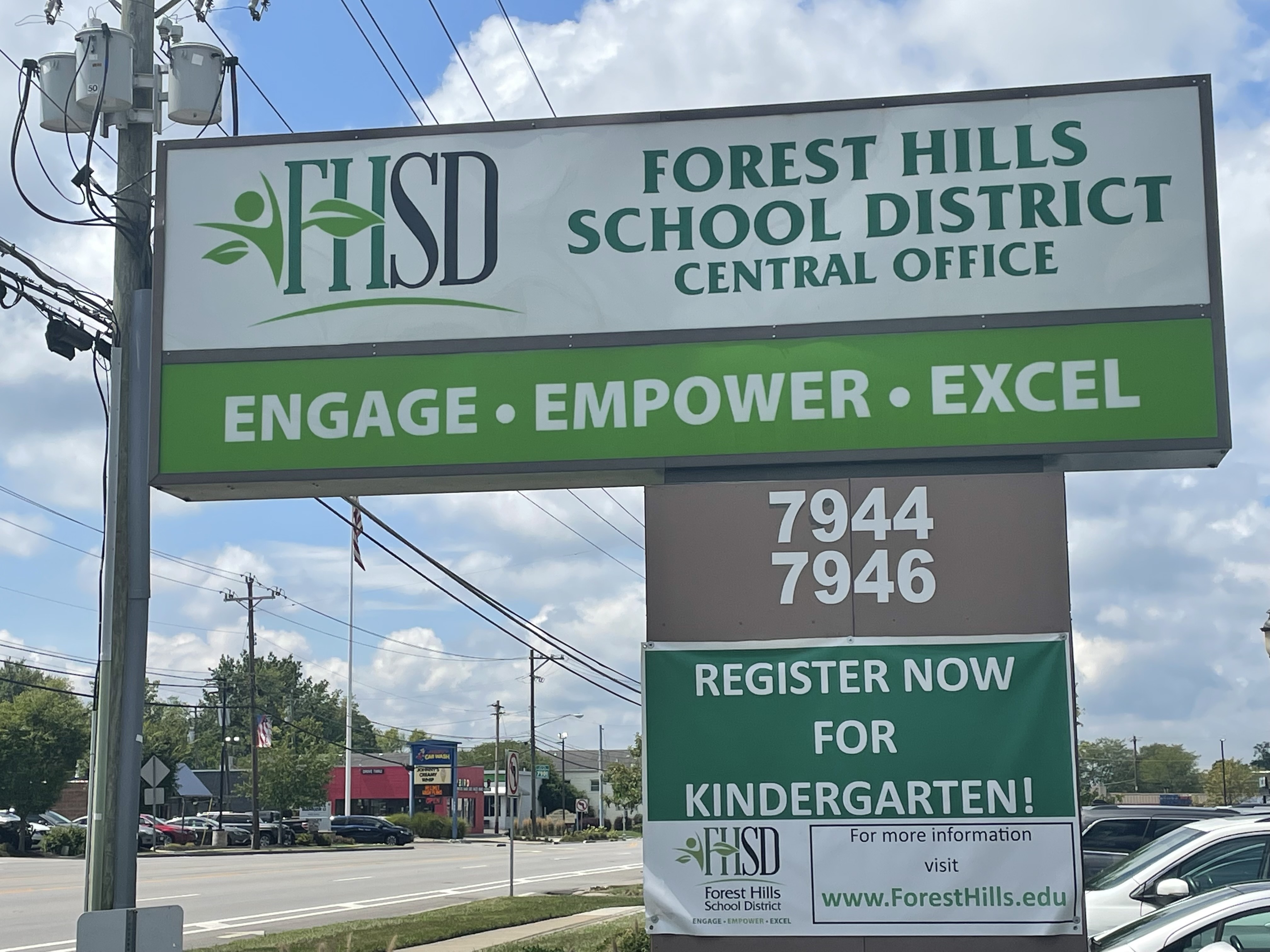 Forest Hills Schools won't yet enforce resolution banning 'anti-racism teaching' - Vimarsana News
