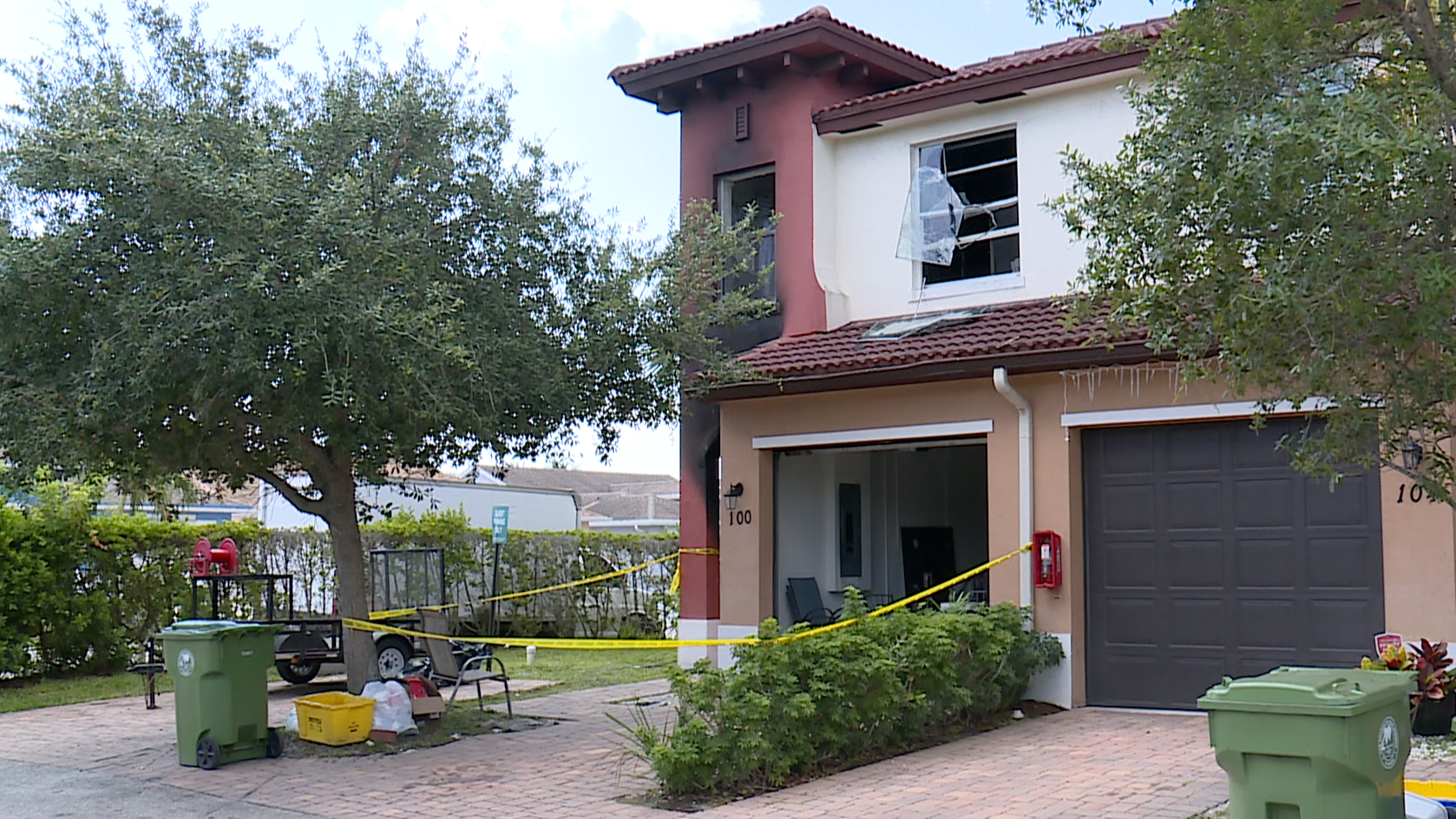 1 person dies in overnight townhome fire in Palm Springs - Vimarsana News