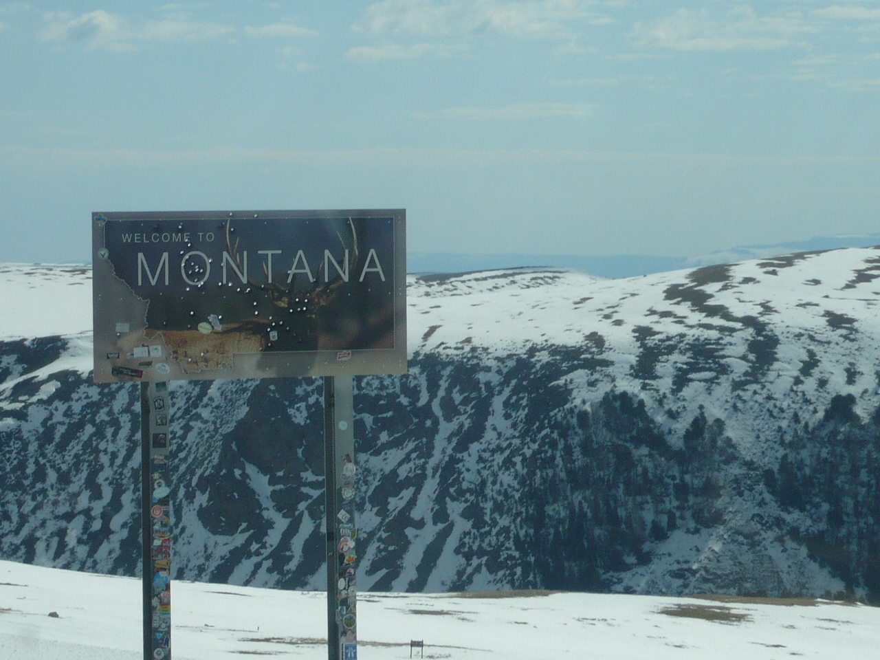 Crews clearing snow in preparation for Beartooth Highway May 24 opening - Vimarsana News