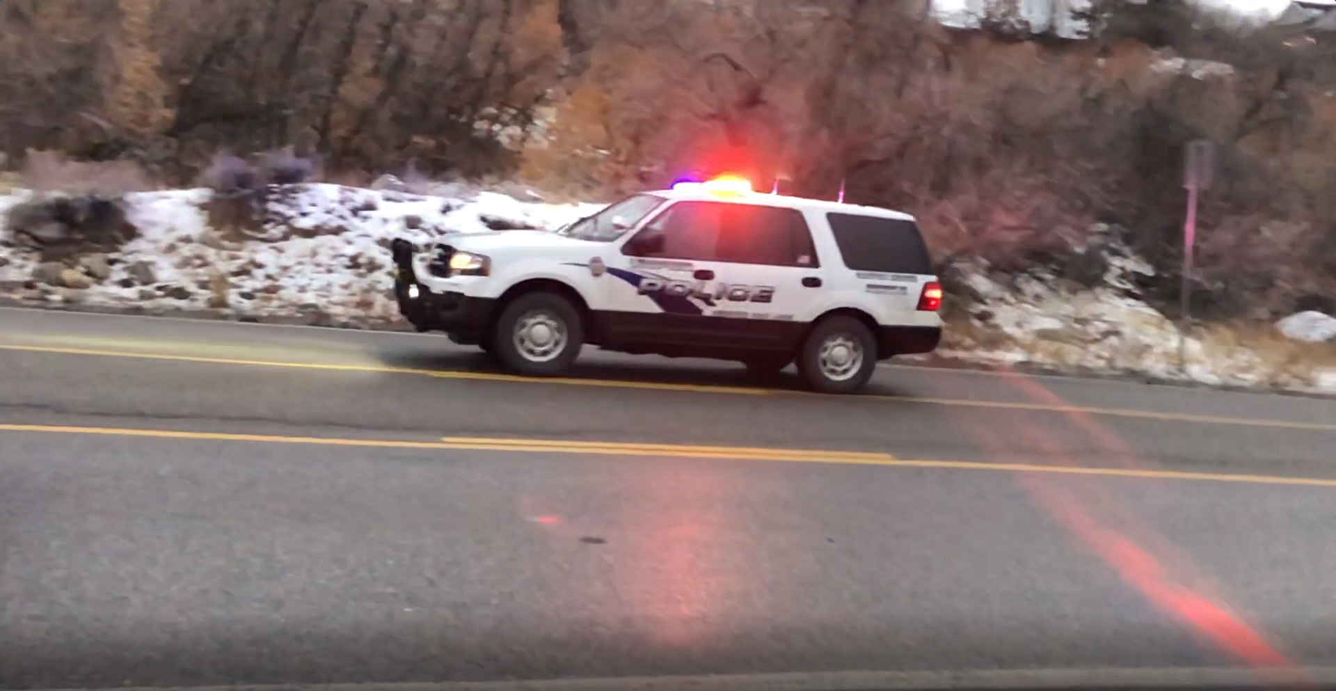 Big Cottonwood Canyon closed to uphill traffic due to multiple slide-offs - Vimarsana News