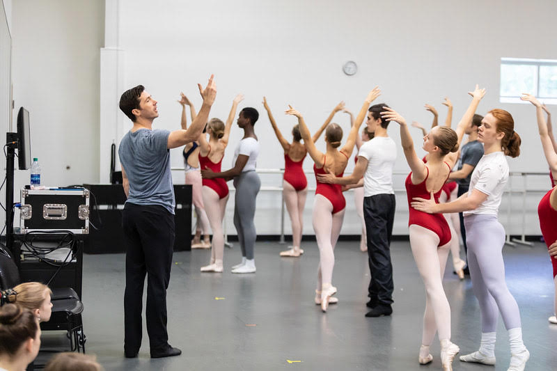 Grand Rapids School of Dance to celebrate grand opening with free classes - Vimarsana News