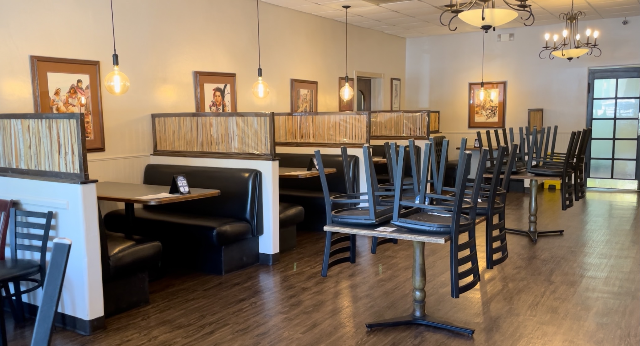 Arizona restaurants dealing with unexpected staffing shortages; some reducing hours and menus - Vimarsana News