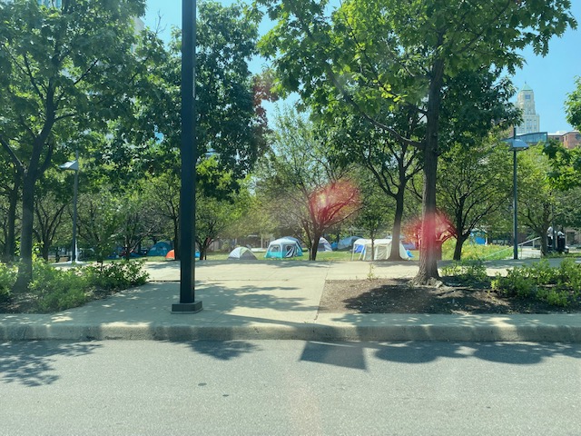 Tent camp to be removed from Ilus Davis Park - Vimarsana News