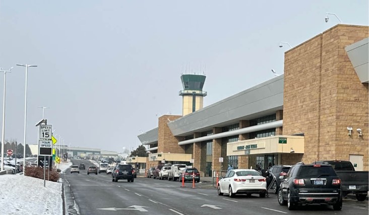 Emergency landing at Billings airport causes flight delays Tuesday morning - Vimarsana News
