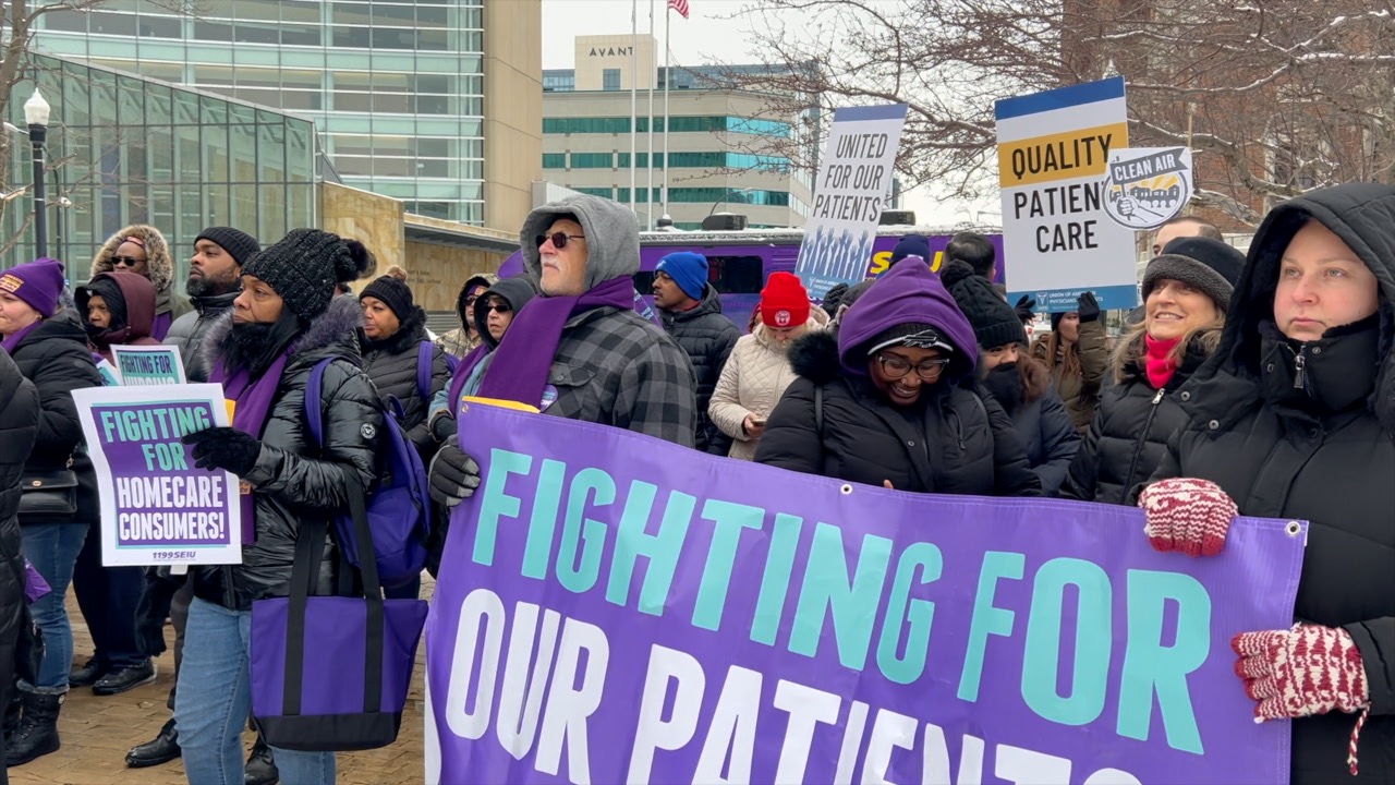 Healthcare workers protest against Gov. Hochul's proposed healthcare cuts - Vimarsana News