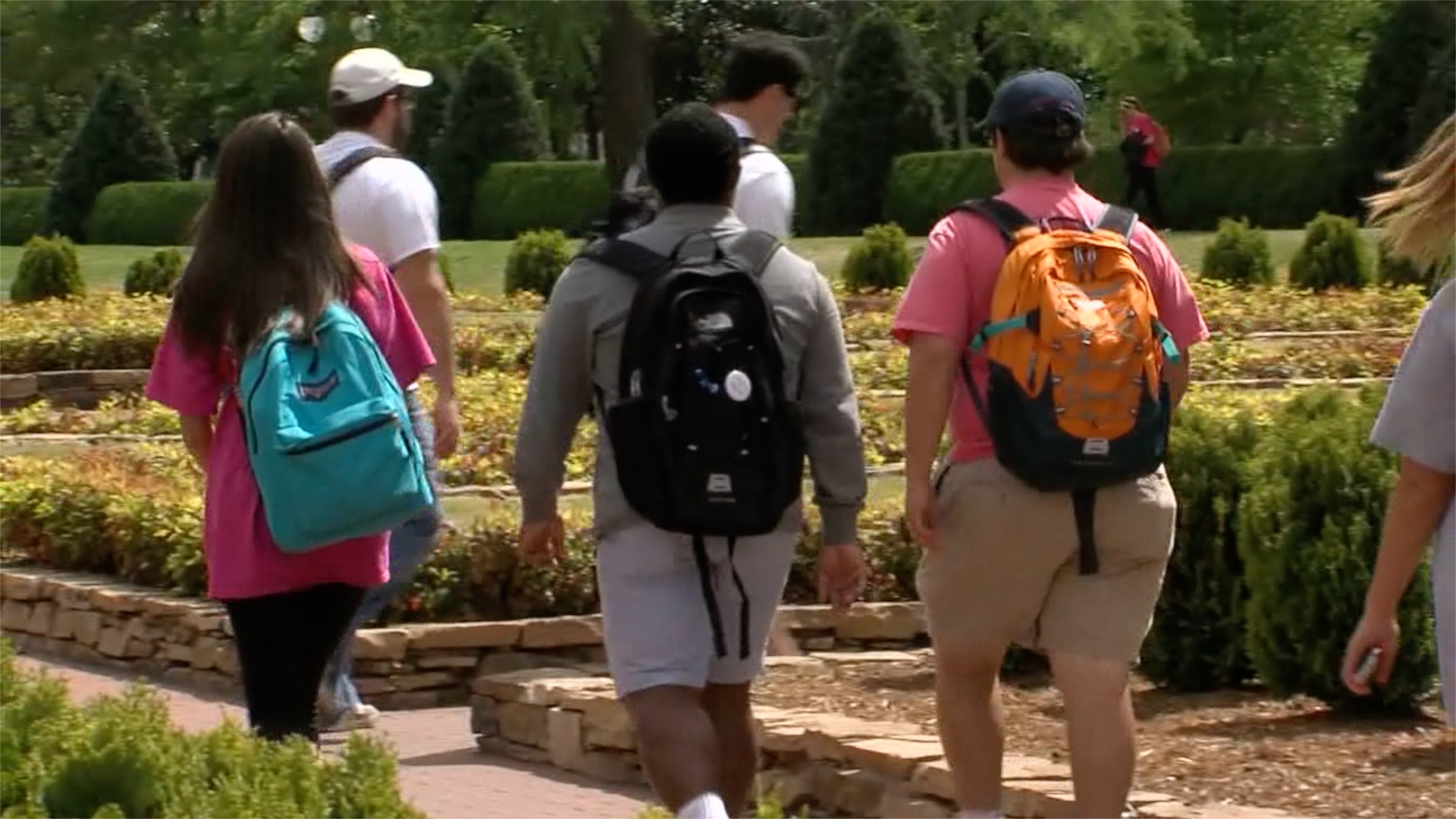 Oklahoma law helps students handle college loans - Vimarsana News