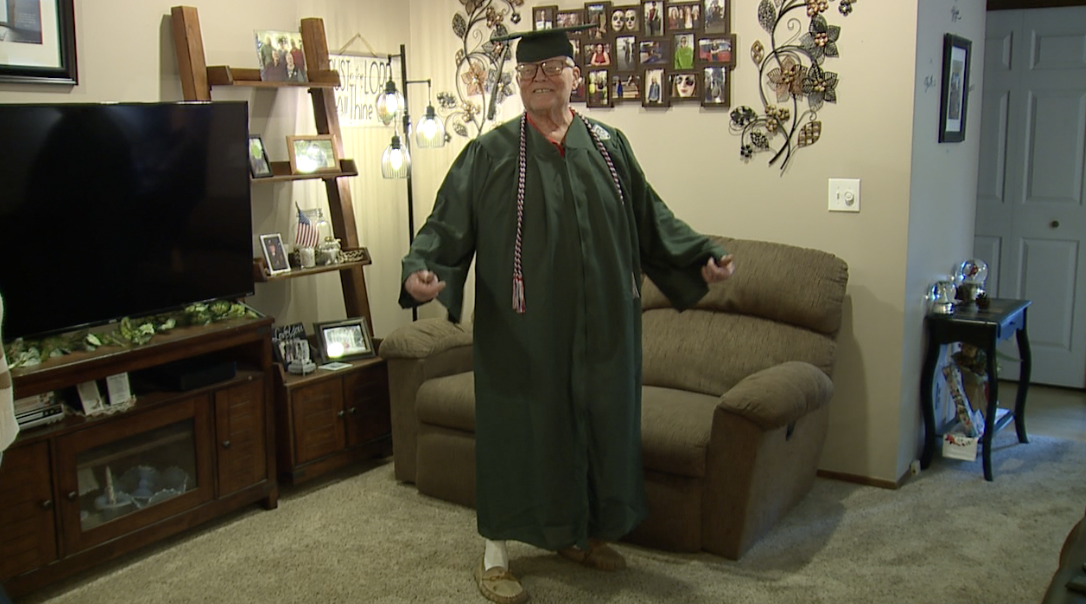 79-year-old Vietnam War veteran from Waterford may be OCC's oldest graduate - Vimarsana News