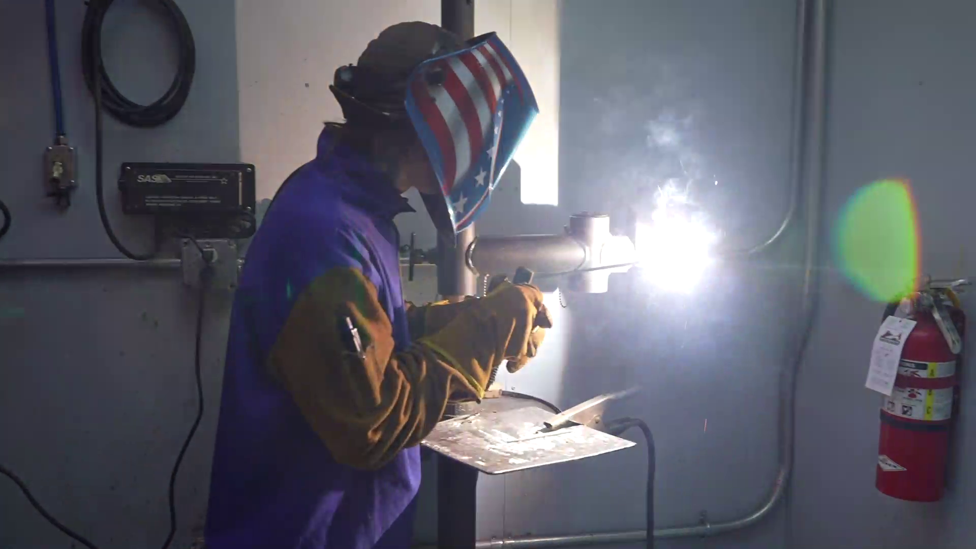 New program is teaching welding to pre-release center residents - Vimarsana News