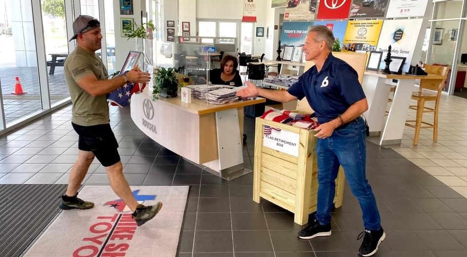 Hundreds participate in KRIS 6 Flag for a Flag exchange program - Vimarsana News