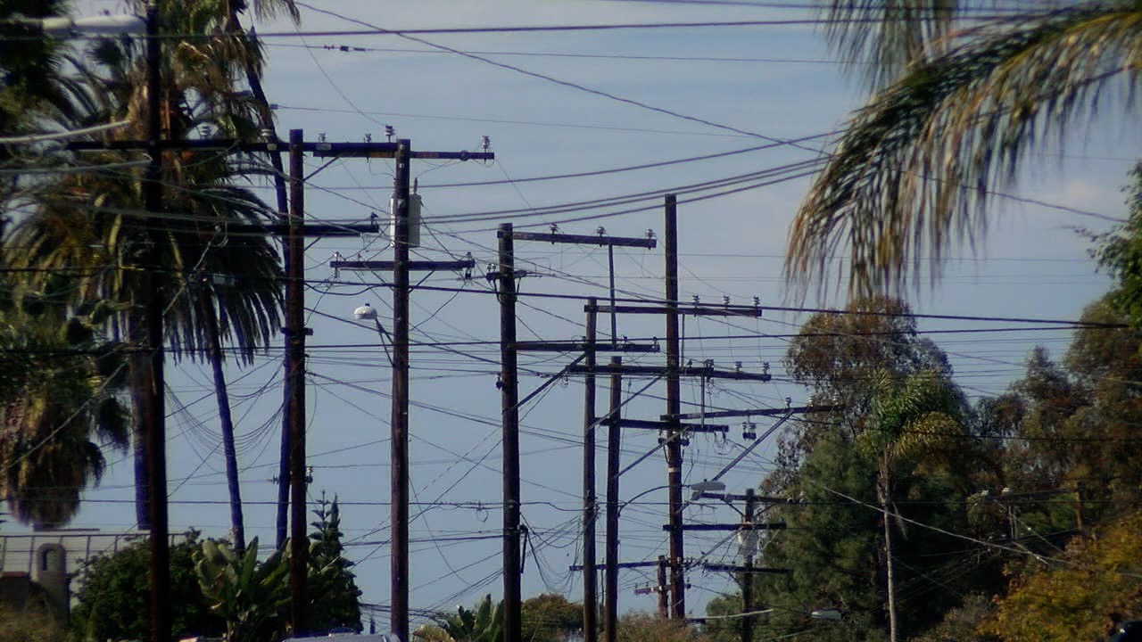 Power outage hits rural neighborhoods near Barrett Lake - Vimarsana News