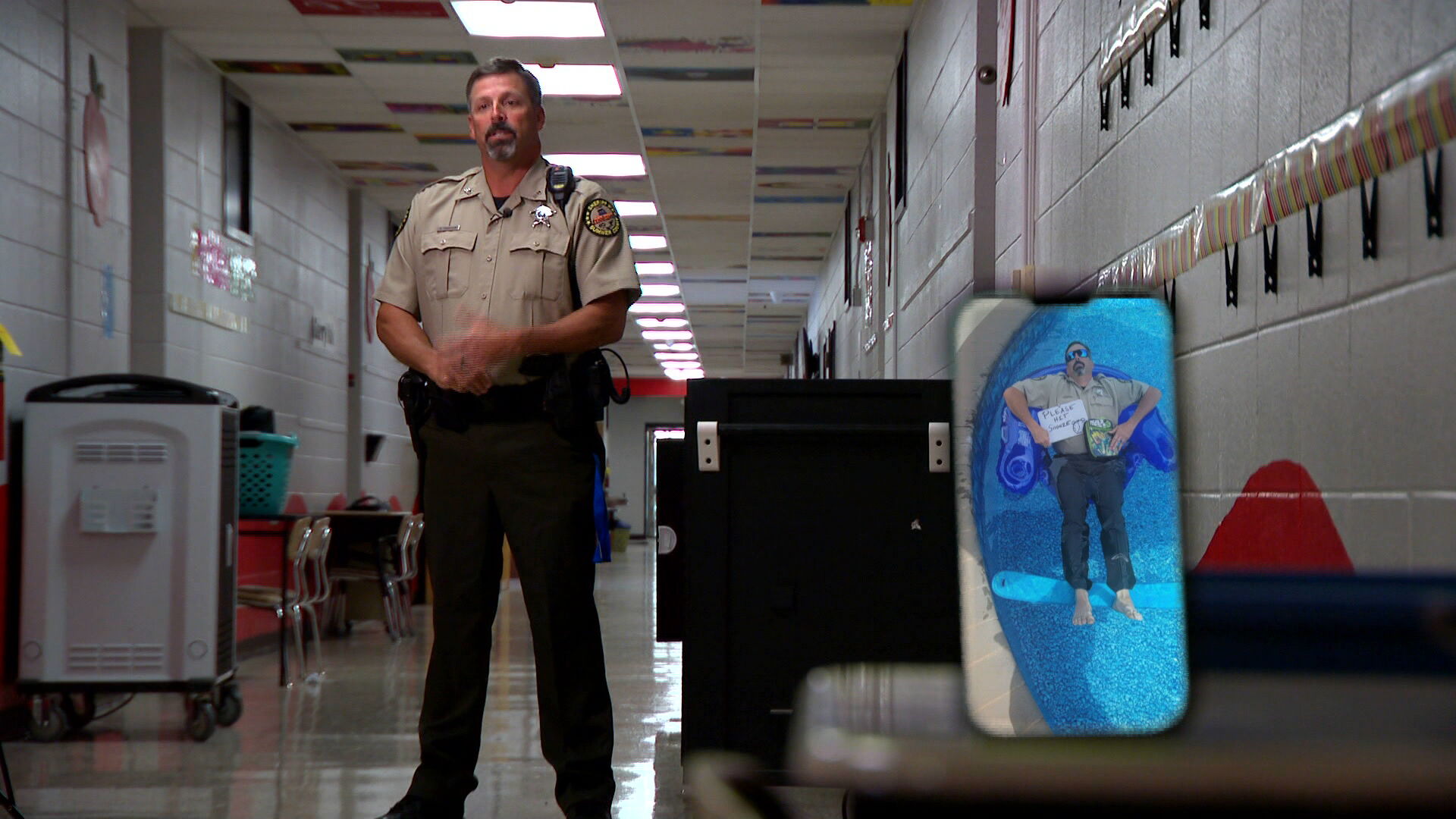 Building relationships: SROs in Sumner Co. share photos to connect with students - Vimarsana News