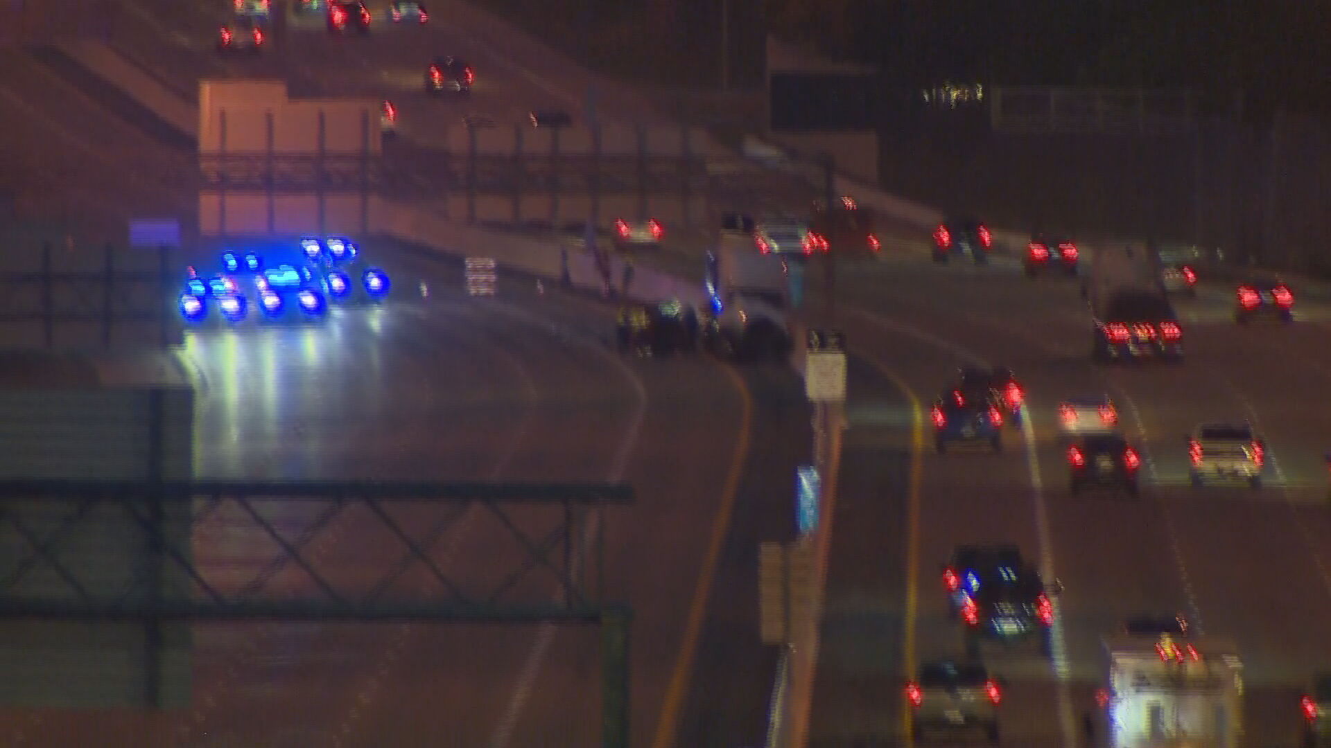 Deadly wrong way driver crash causes backups along I-65 near mile marker 94 - Vimarsana News