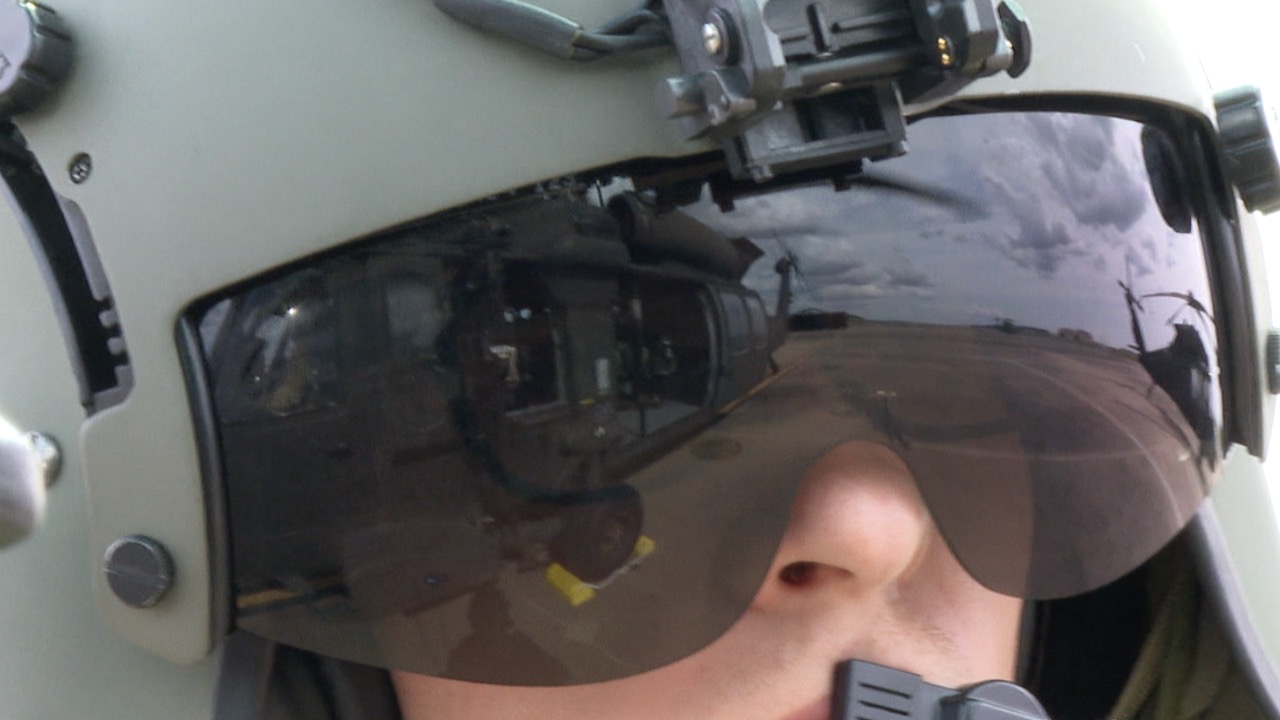 EXCLUSIVE: 25 News' Adam Schindler flies with the Army during live fire training - Vimarsana News