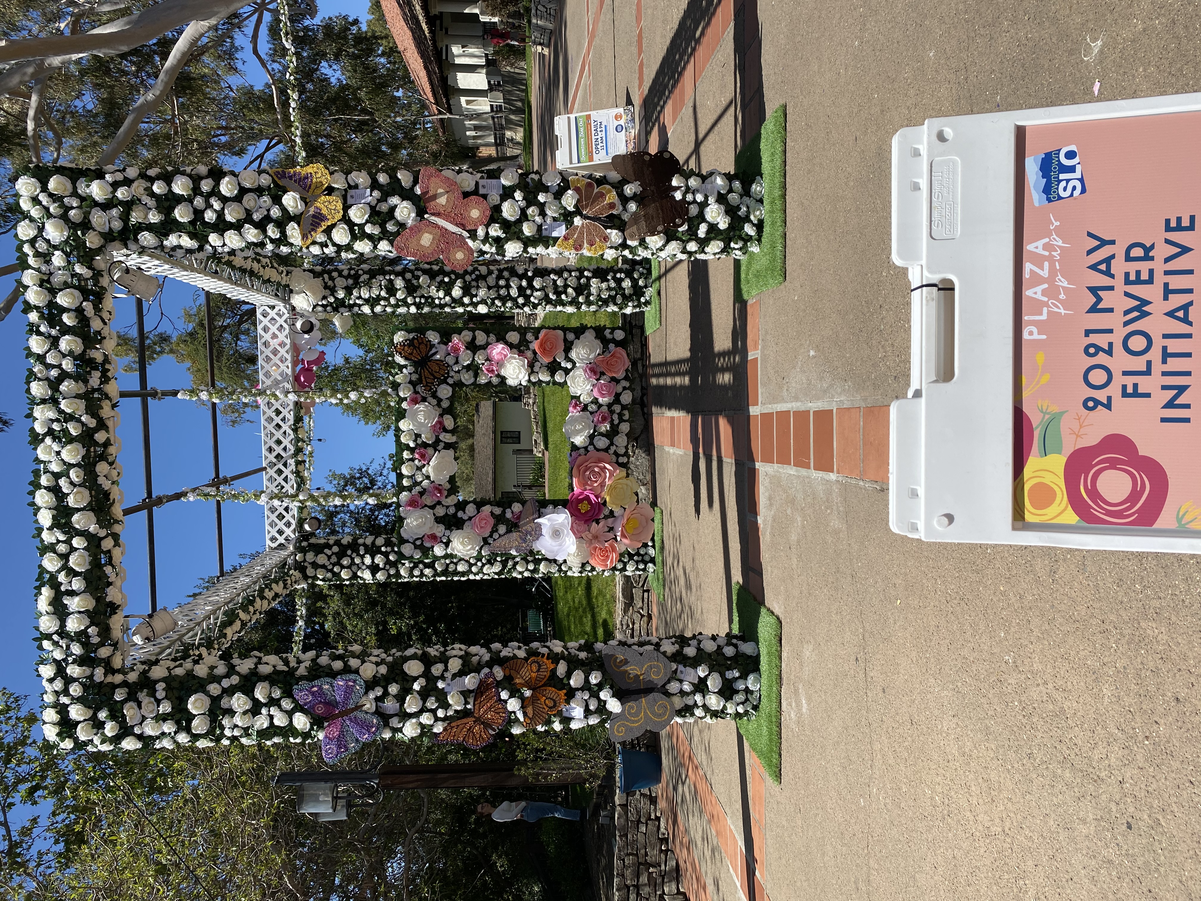Cal Poly Rose Float Program collaborates on art installation in Downtown SLO - Vimarsana News