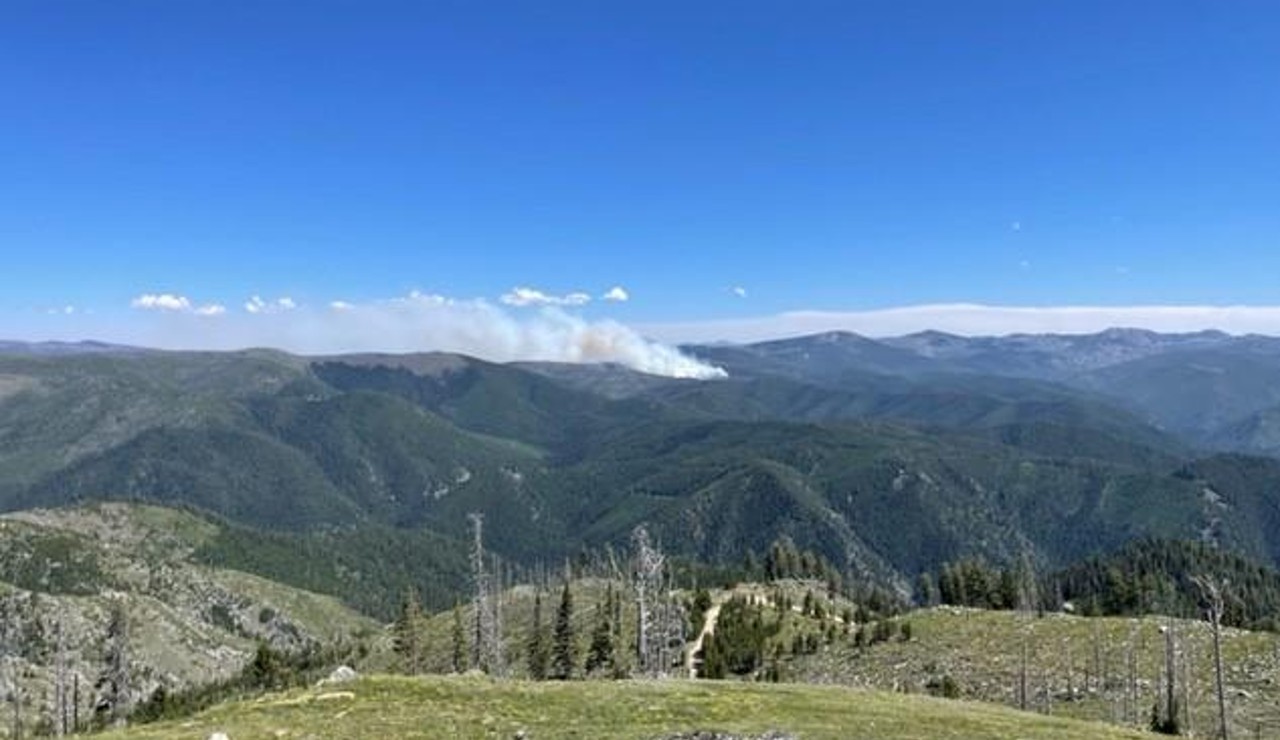 Hog Trough Fire east of Hamilton grows to 300 acres - Vimarsana News