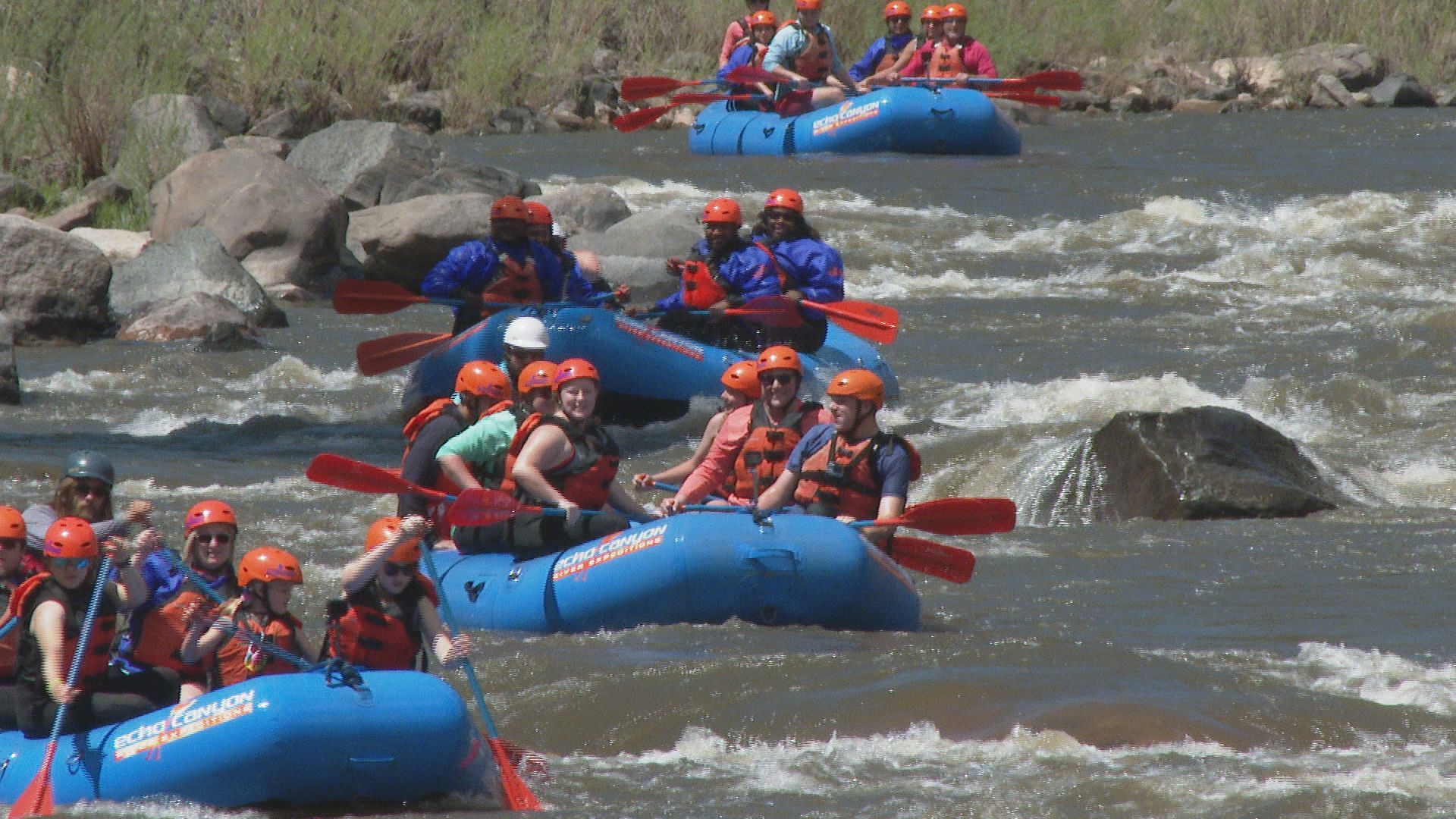 Man dies after falling into Arkansas River Monday during rafting trip - Vimarsana News