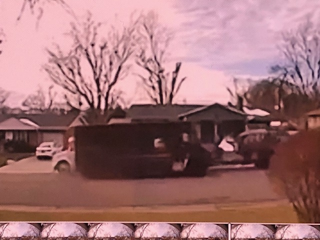 Runaway UPS truck slams into 3 parked cars, tow truck in Denver's Harvey Park South neighborhood - Vimarsana News