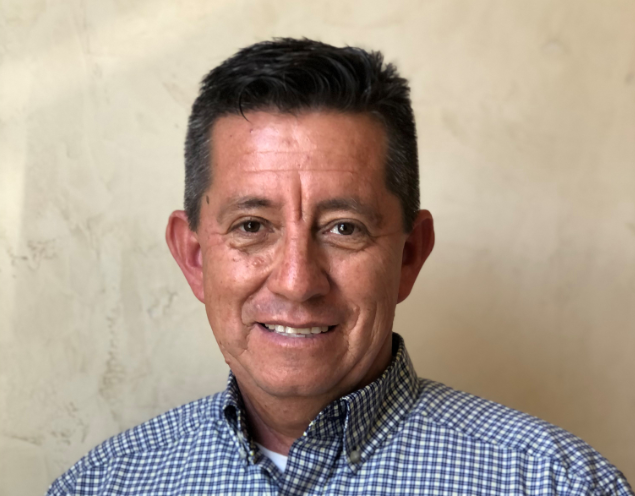 Santa Maria ag teacher awarded for being outstanding educator - Vimarsana News