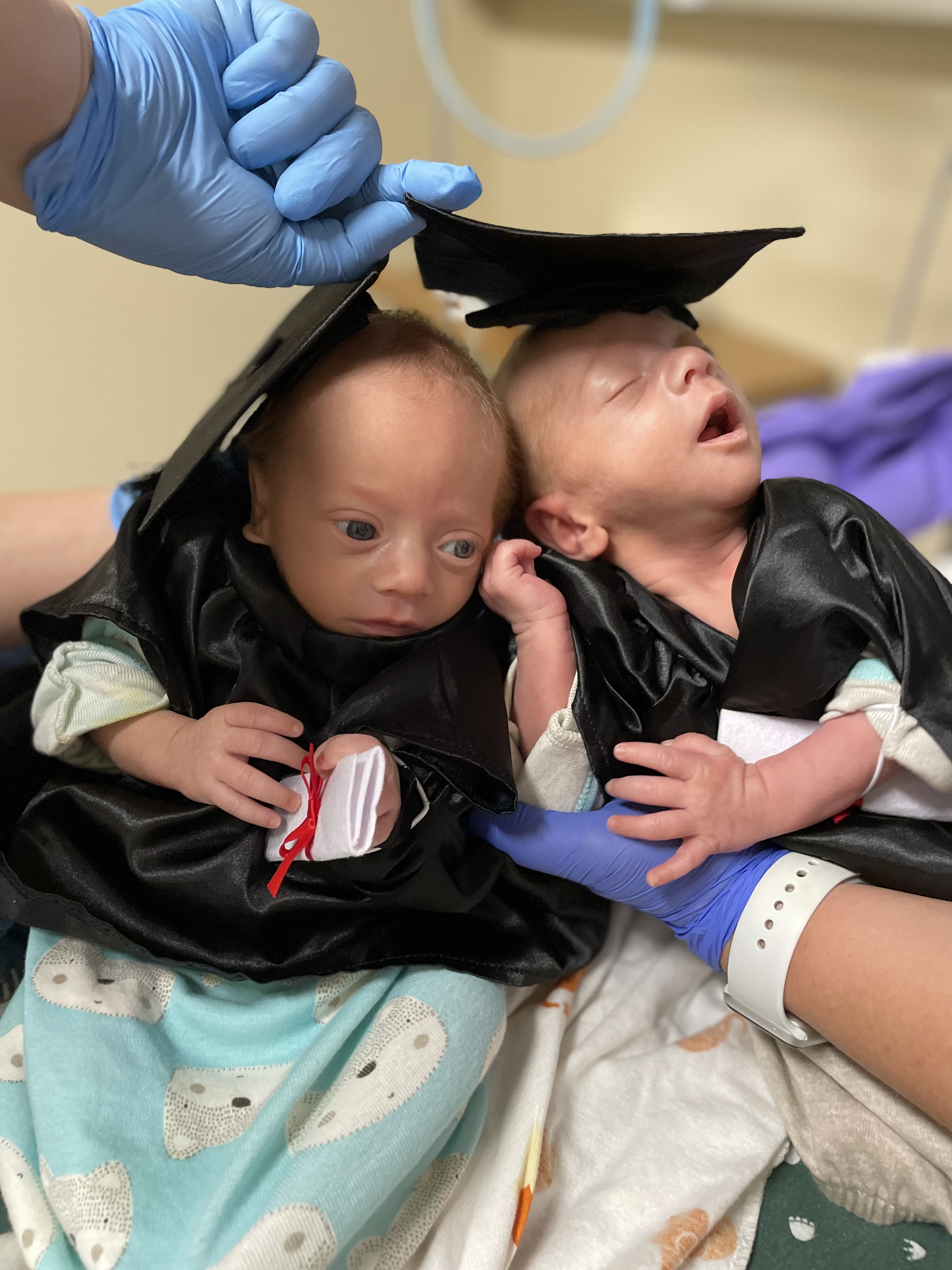 Valley babies graduate from St. Joseph's NICU - Vimarsana News