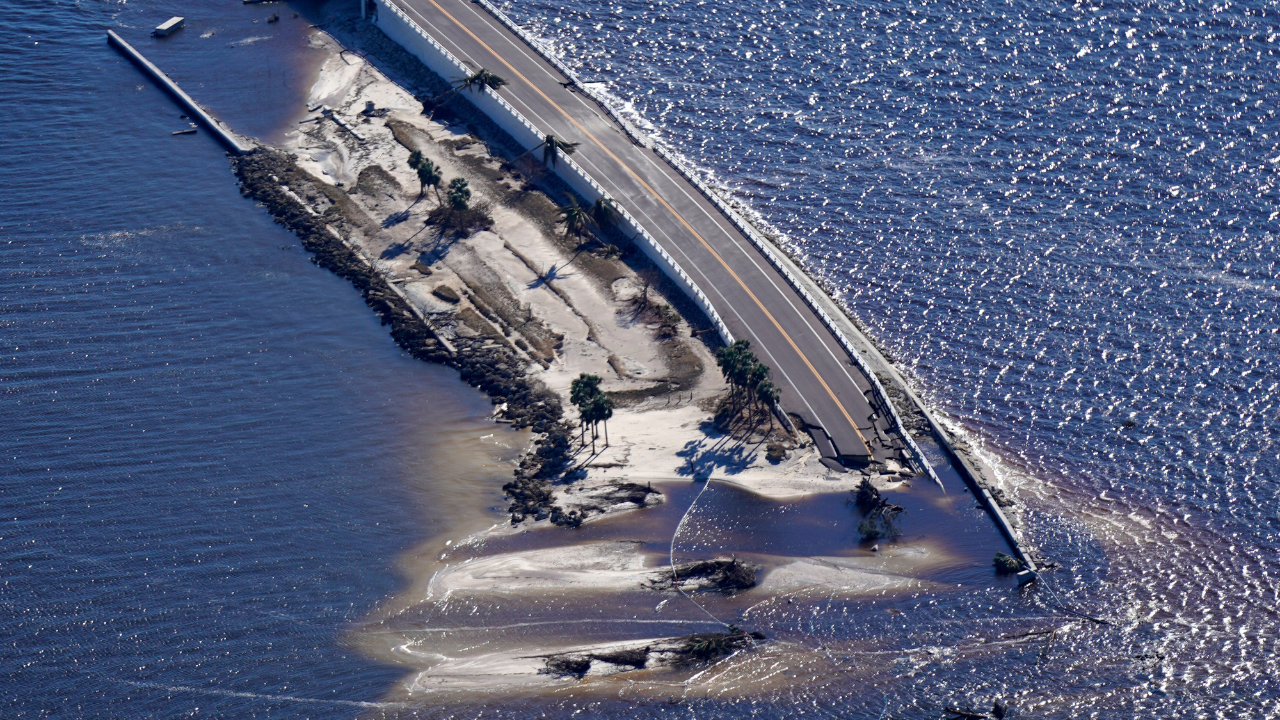 Hurricane Ian's lucrative cleanup deals generate new storm - Vimarsana News