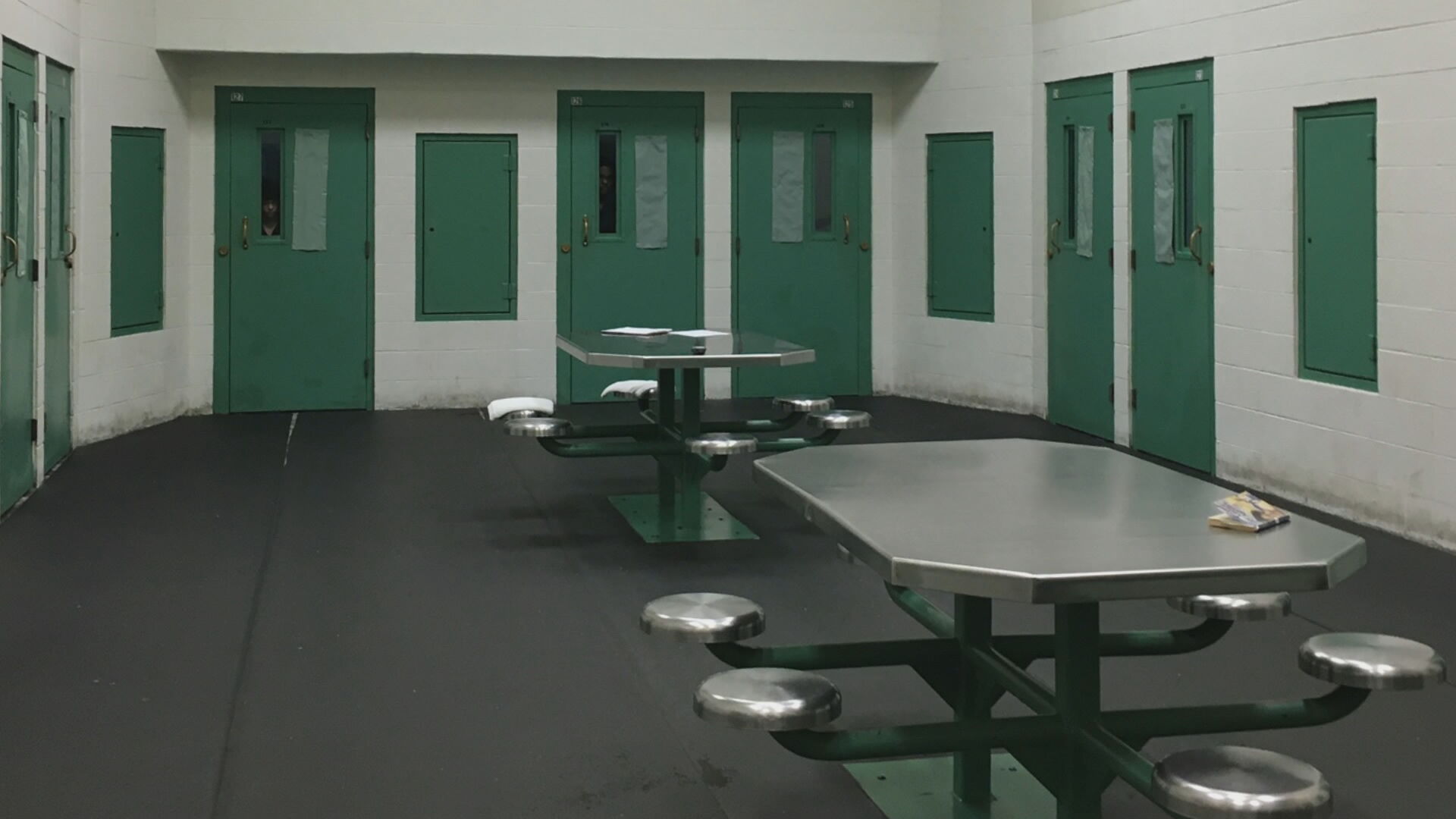 Critics blast new rules designed to end juvenile solitary confinement - Vimarsana News