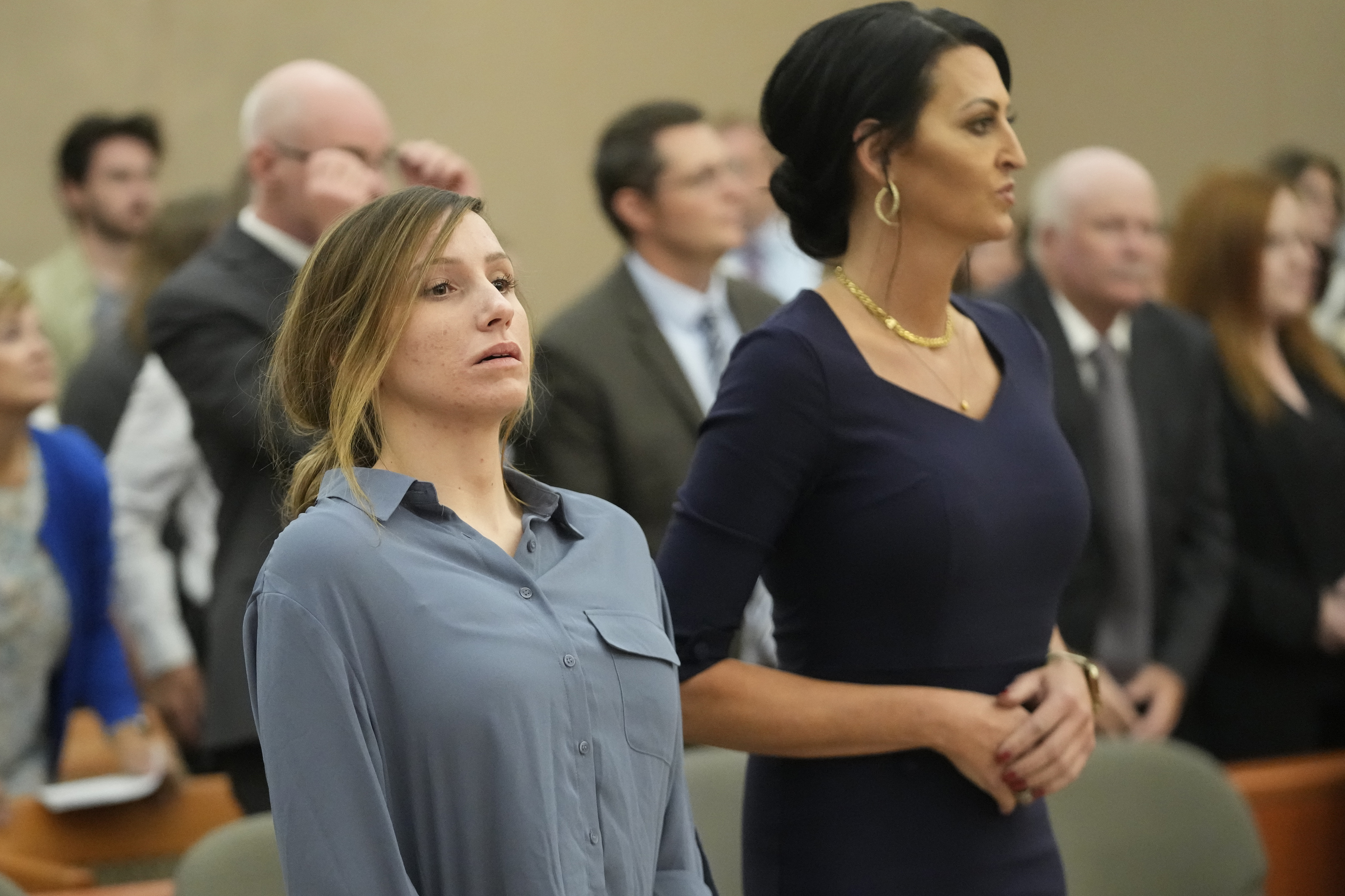 Judge allows Kouri Richins' defense attorneys to withdraw from case - Vimarsana News