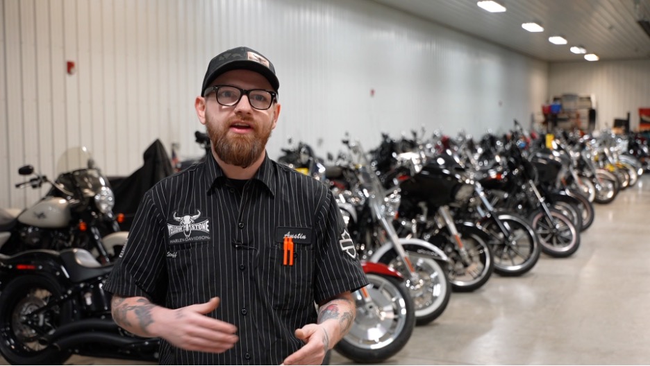 Survivor of dangerous motorcycle crash shares how he stays safe while riding - Vimarsana News