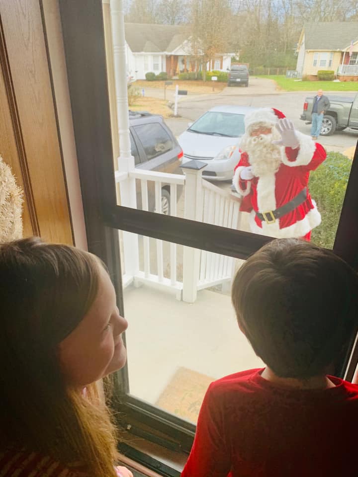 12 Santas visiting individuals with Down syndrome, families in Middle Tennessee this weekend - Vimarsana News