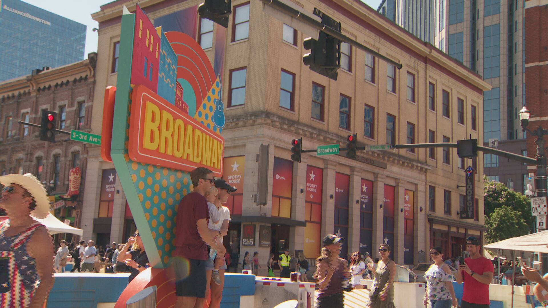 Grab your boots and sunscreen! It's time for CMA Fest! - Vimarsana News