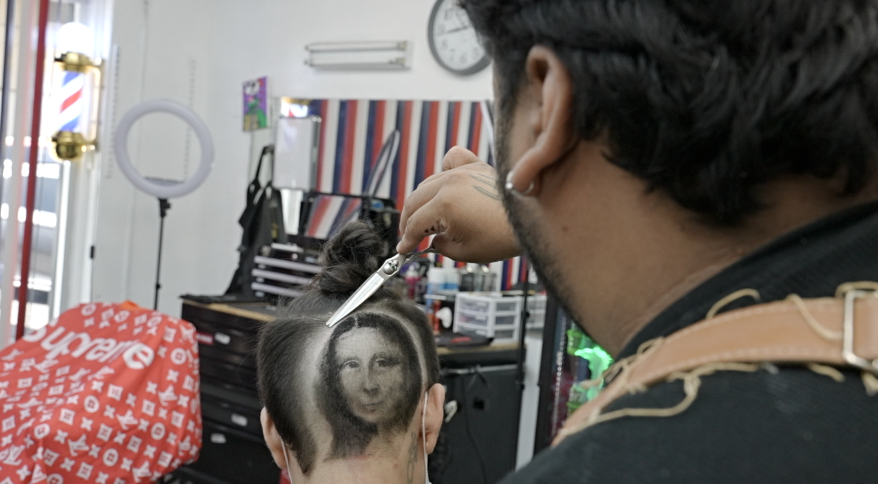 Delano barber brings an artistic approach into his each of his haircuts. - Vimarsana News