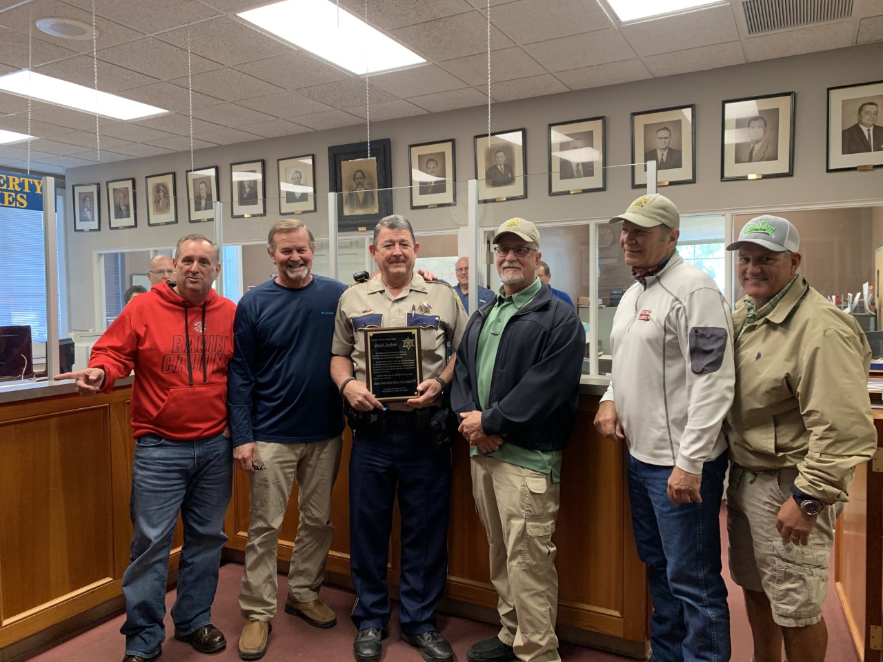 Deputy honored for more than 30 years of service - Vimarsana News