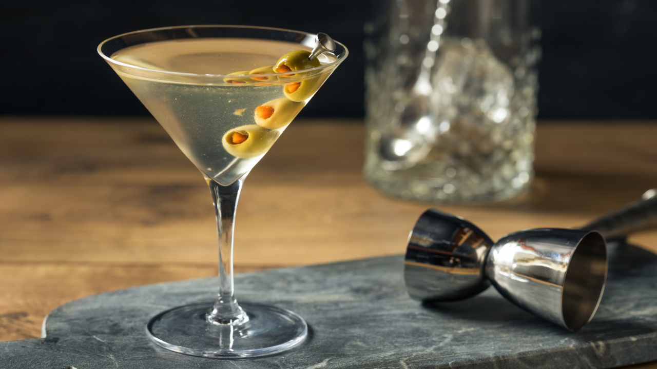 Take it back to the roaring 20s tonight all while raising money for a good cause - Vimarsana News