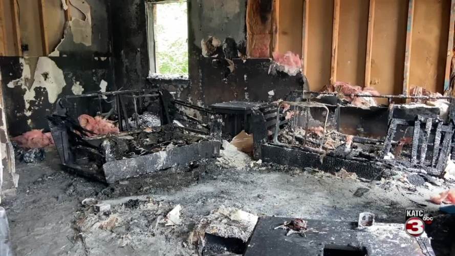Family rebuilding after deadly fire at Lafayette apartment complex - Vimarsana News