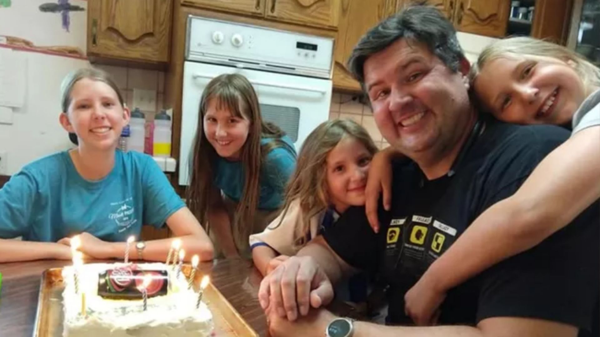 Bountiful man dies in rollover on I-70, leaving behind 5 kids - Vimarsana News