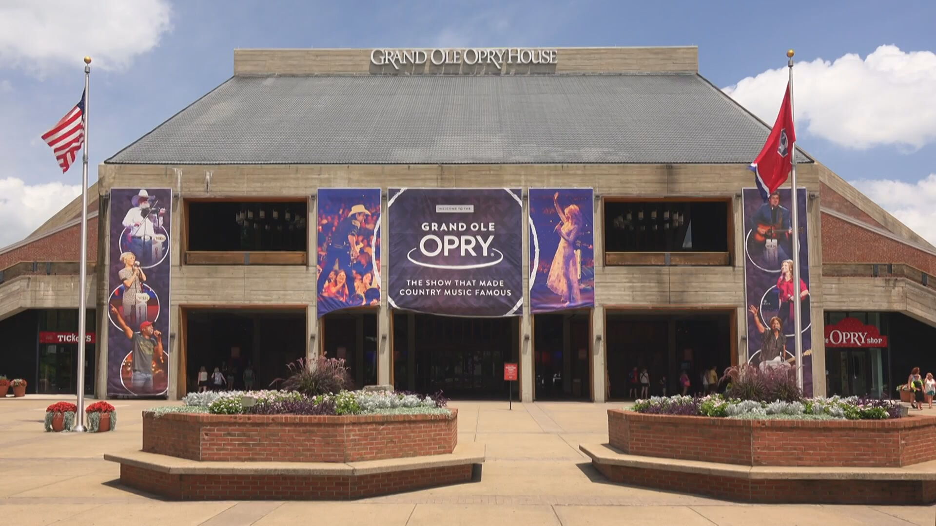 Grand Ole Opry set to 'Salute the Troops' on Tuesday - Vimarsana News
