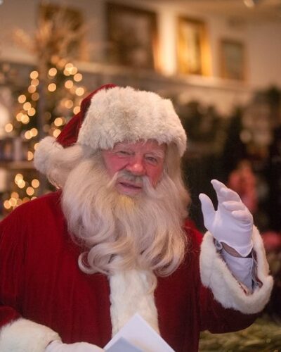 'Legendary Santa' Dan Rowe dies at 93 - Vimarsana News