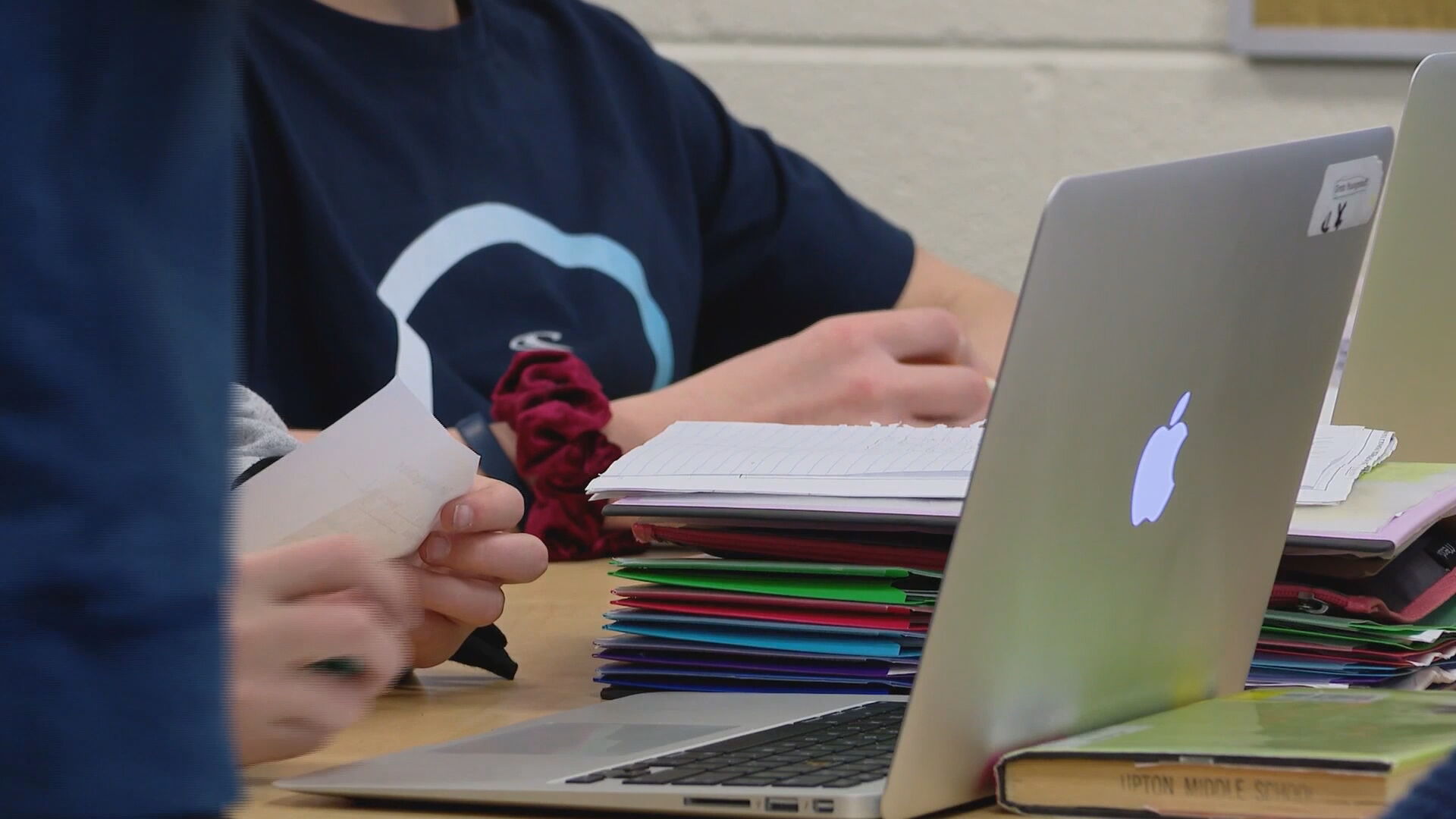 Metro Nashville Public Schools looking for volunteer tutors - Vimarsana News