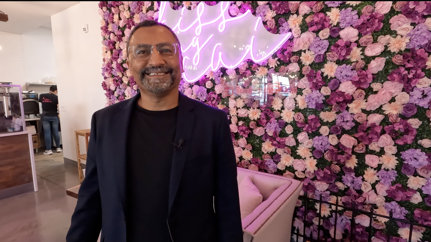 Raining Berries coffee shop is an American Dream realized for Bimal Bhojani - Vimarsana News