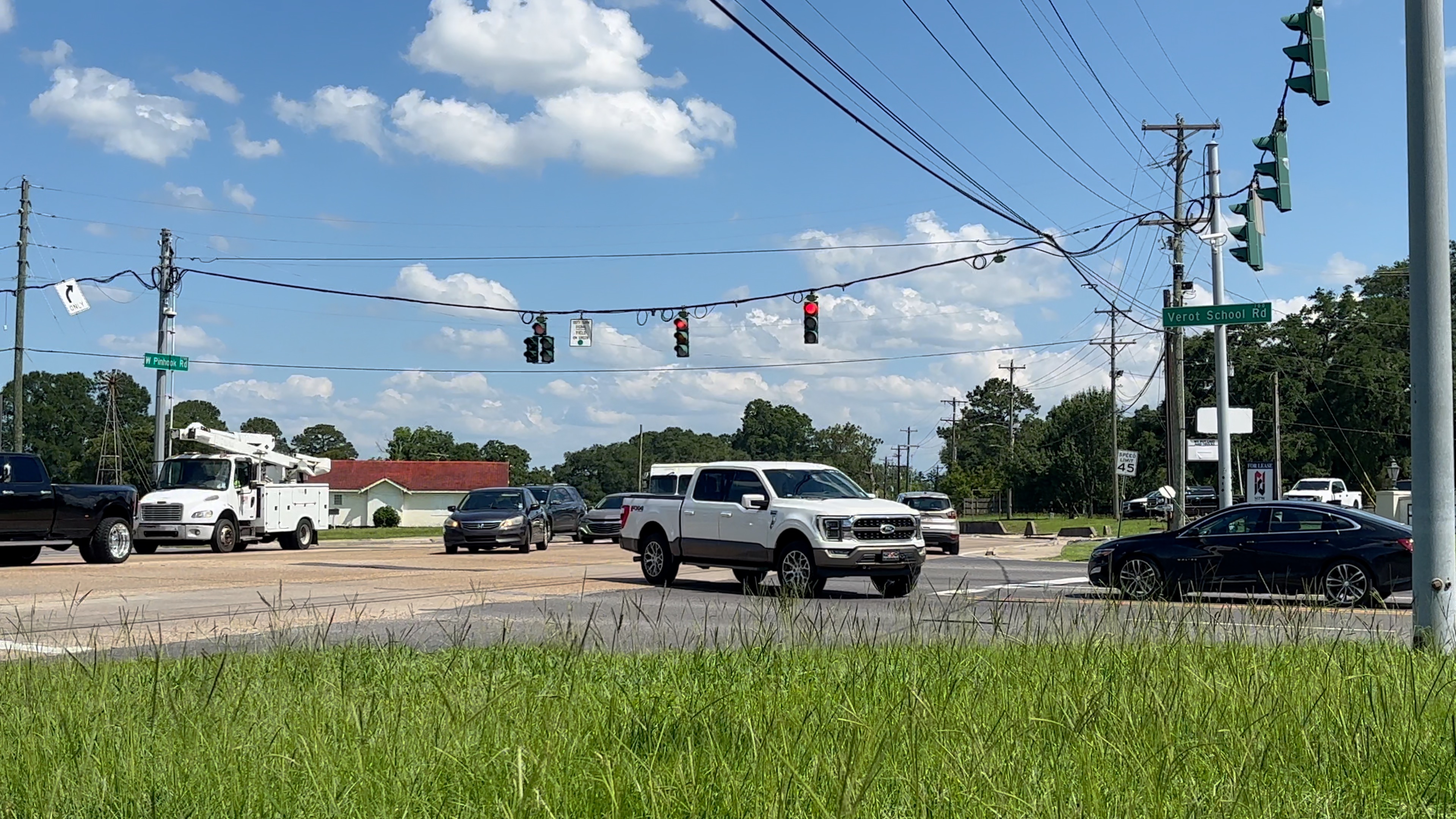 Pedestrian Improvement Plan coming to Verot School Road and West Pinhook - Vimarsana News