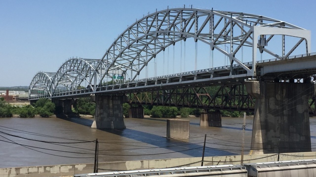 Demolition of final arch of Buck O'Neil Bridge scheduled for Tuesday - Vimarsana News