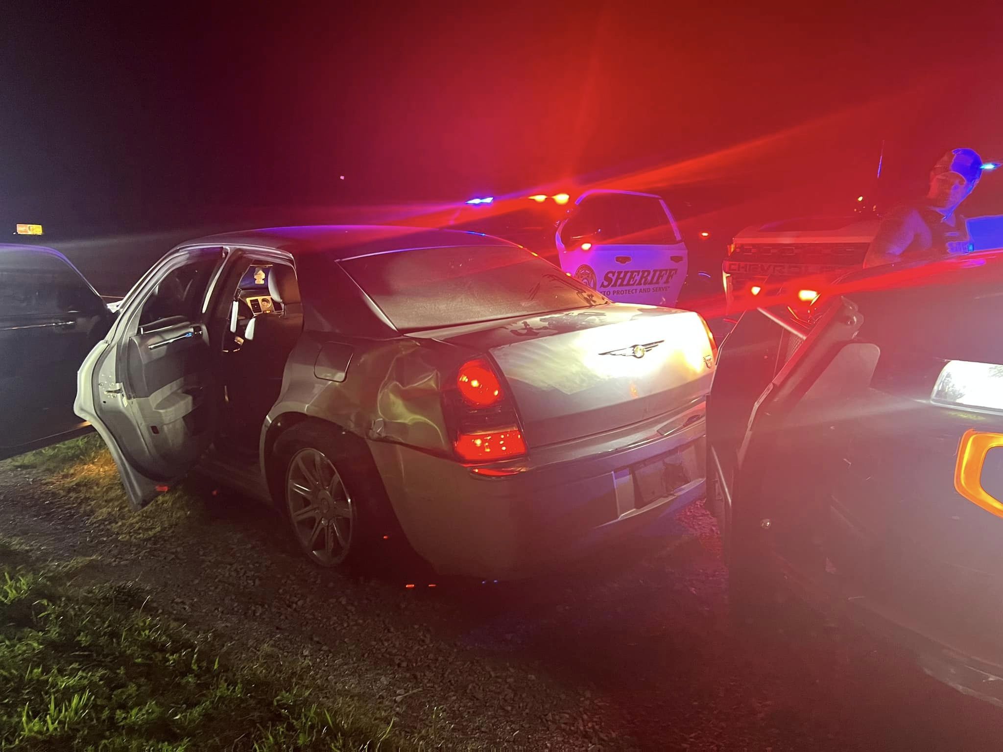 Bates County deputies rescue woman reportedly held against will in vehicle - Vimarsana News
