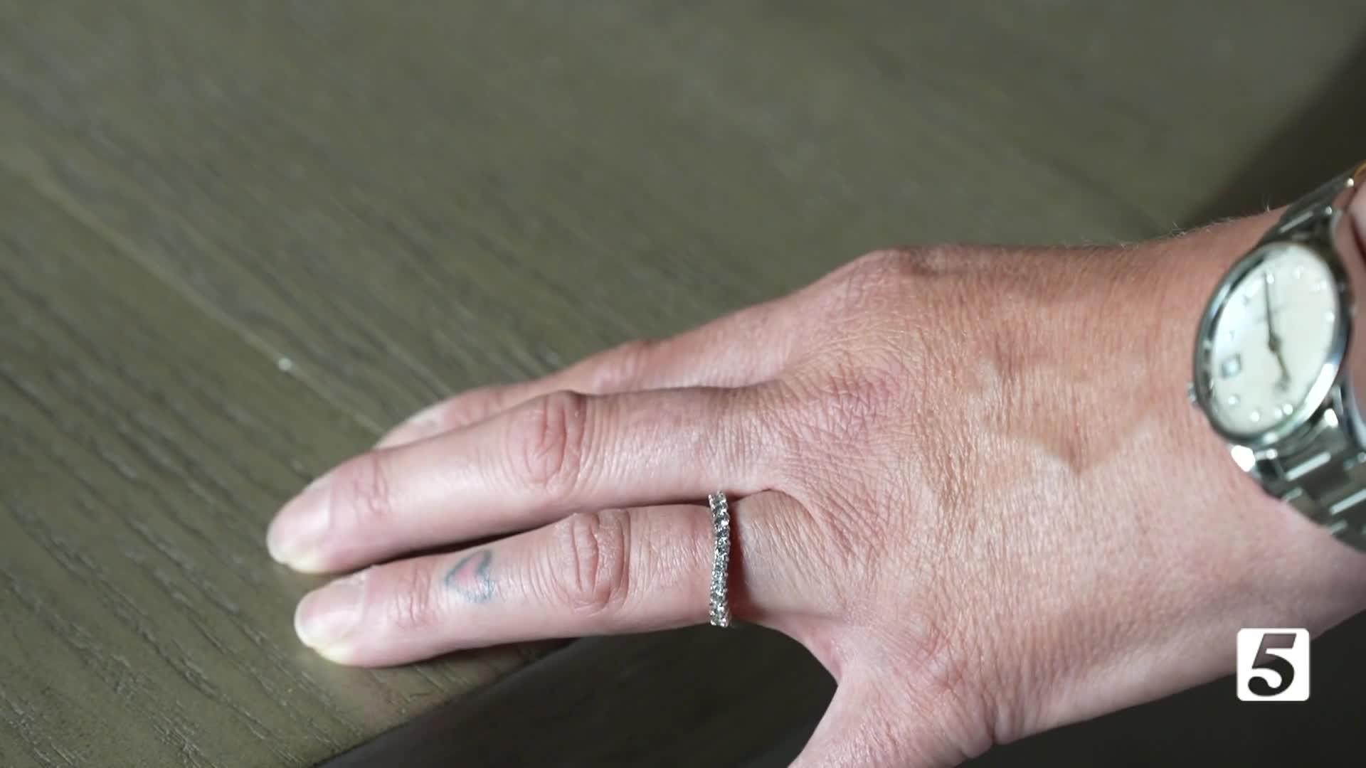 Murfreesboro woman hoping to be reunited with family heirloom - Vimarsana News