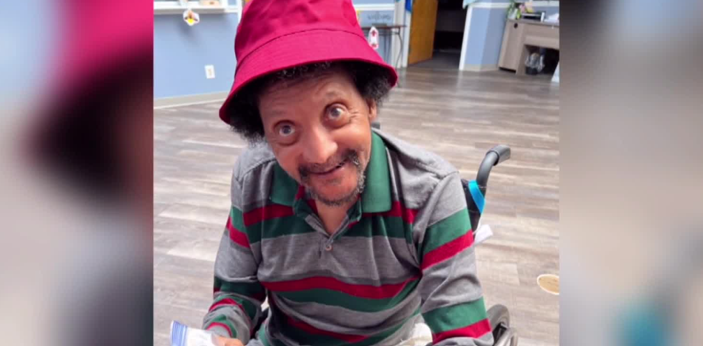 'You couldn't meet Henry Earl, and not love him': Lexington icon dies at 74 - Vimarsana News