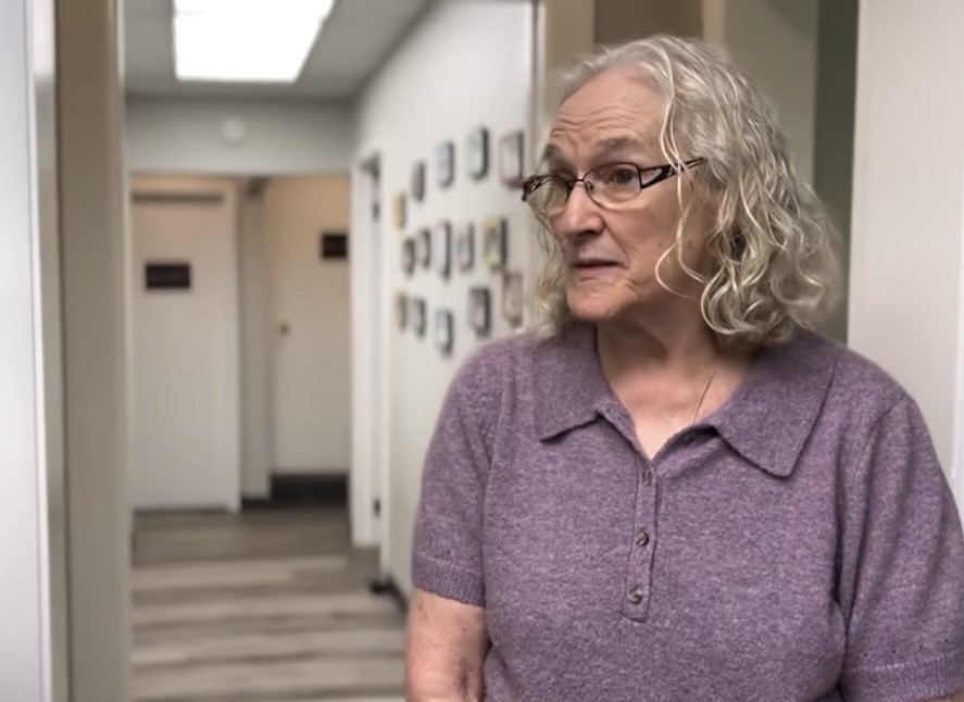 Wisconsin woman opens abortion clinic in Illinois after Roe v. Wade overturned - Vimarsana News