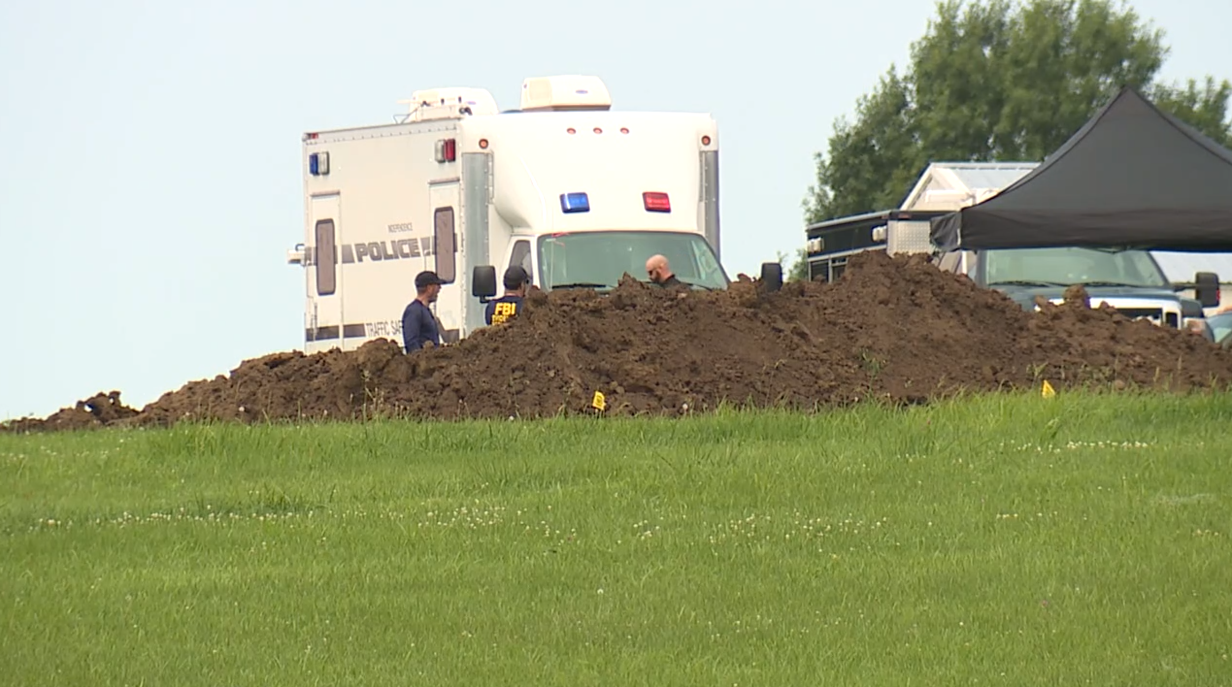Father of suspect in sex-crimes case: Daughter 'does not have that kind of blood in her' - Vimarsana News