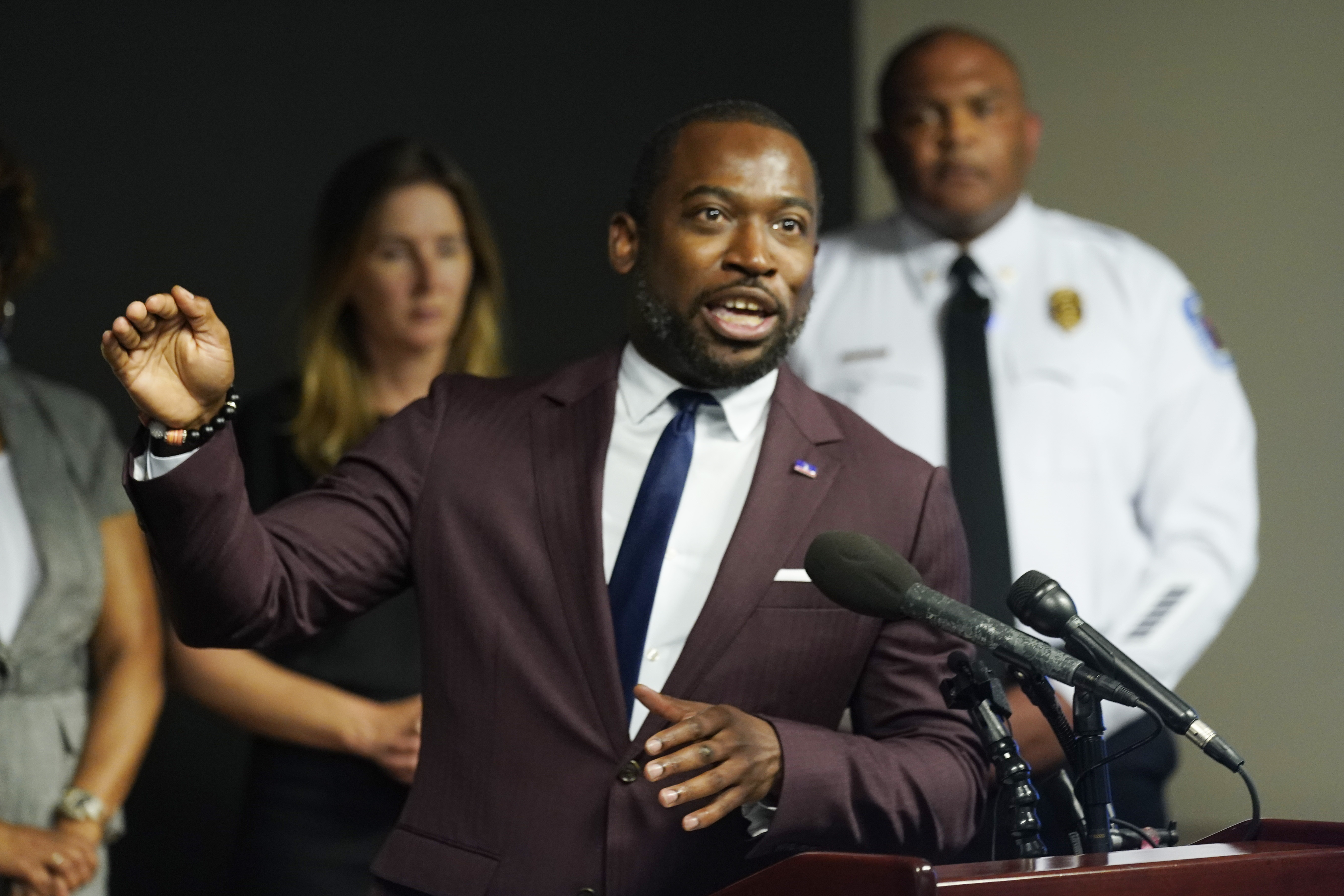 Mayor's office opts to withhold public records on July 4th mass shooting plot - Vimarsana News